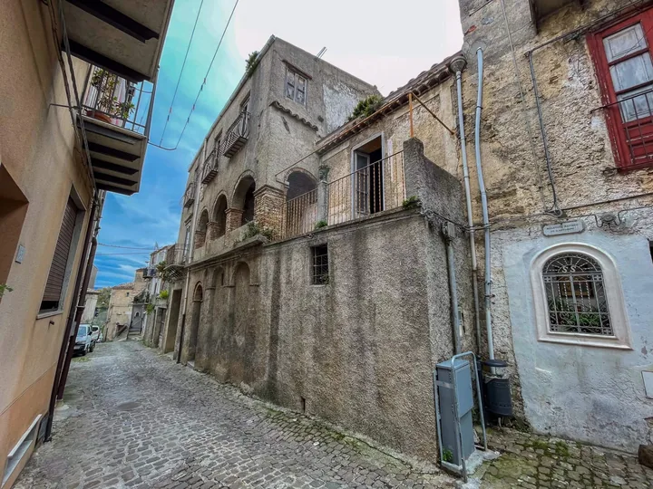 Palazzo Virga: fotografia dell’agenzia 4