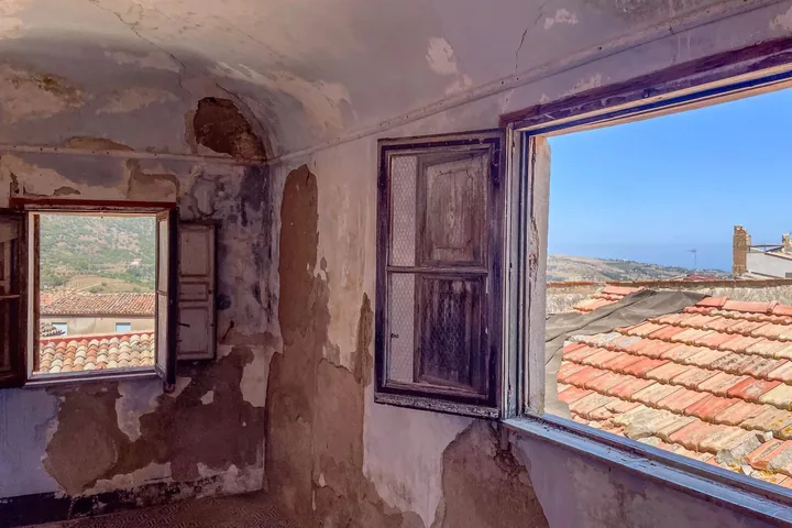 Palazzo Peri: fotografia dell’agenzia 21