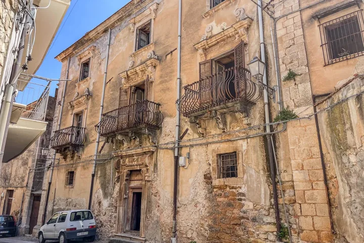 Palazzo Peri: fotografia dell’agenzia 1