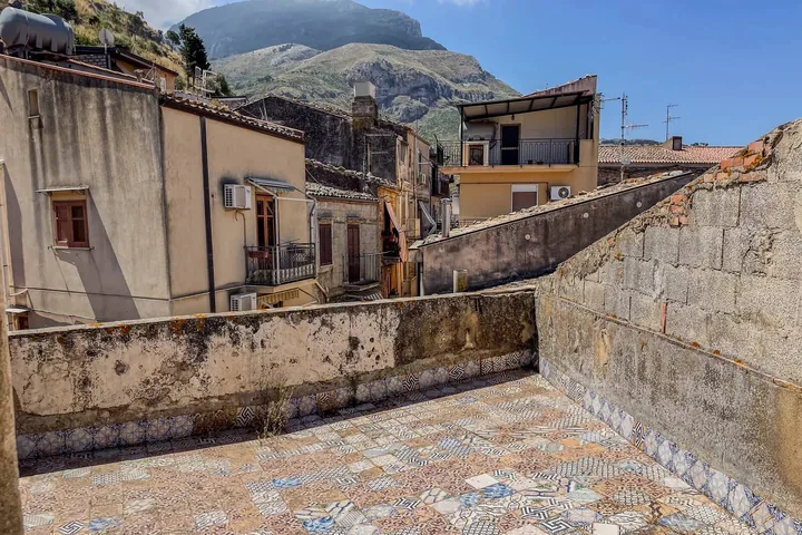 Palazzo Peri: fotografia dell’agenzia 31