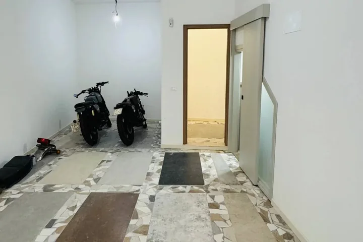 Casa Maurizio: fotografia dell’agenzia 13