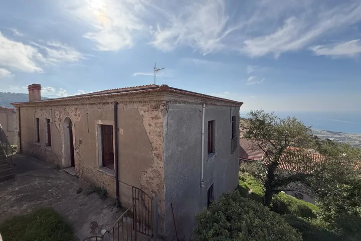 Casa Gullotti: fotografia dell’agenzia 1