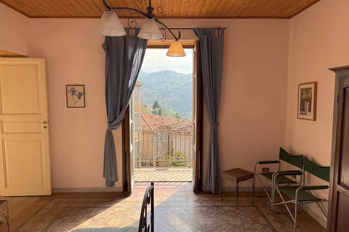 Casa Gullotti: fotografia dell’agenzia 7