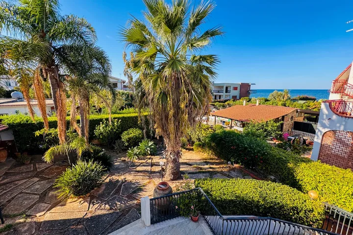 Villa Tiziana: fotografia dell’agenzia 40