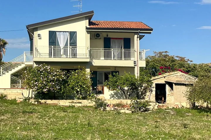 Casa Brigitte: fotografia dell’agenzia 2