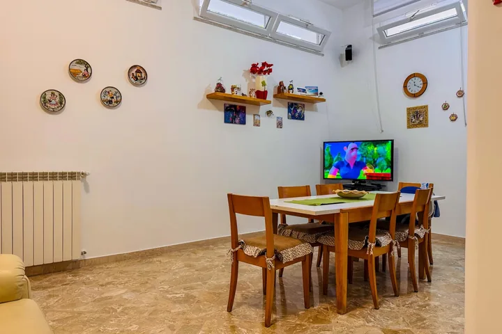 Casa Maria: fotografia dell’agenzia 19
