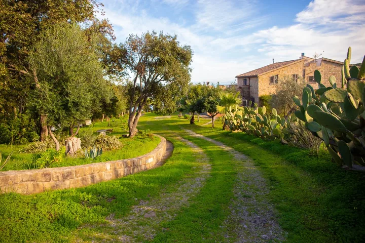 Villa Valeria: fotografia dell’agenzia 42