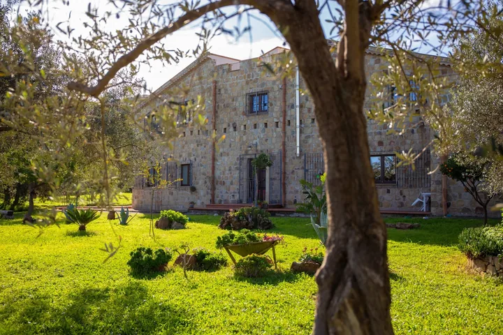 Villa Valeria: fotografia dell’agenzia 37