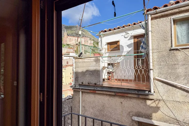Casa Alessandra: fotografia dell’agenzia 23