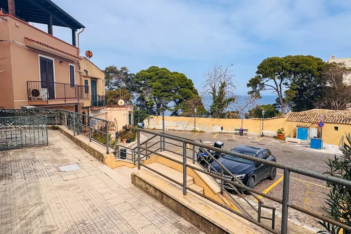 Casa Davide: fotografia dell’agenzia 35