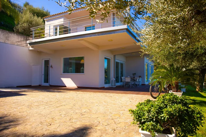 Villa Infinito: fotografia dell’agenzia 12
