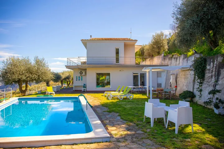 Villa Infinito: fotografia dell’agenzia 2