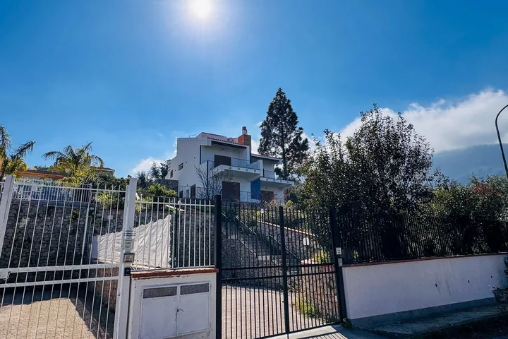 Villa Roberto: fotografia dell’agenzia 4