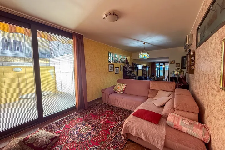 Casa Enza: fotografia dell’agenzia 41