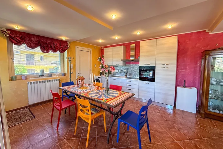 Casa Enza: fotografia dell’agenzia 26