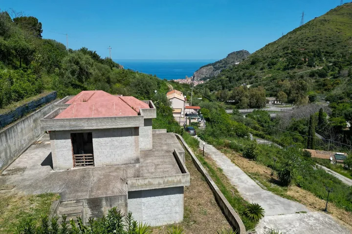 Villa Iolanda: fotografia dell’agenzia 3