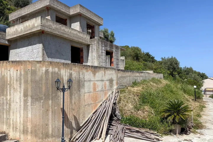 Villa Iolanda: fotografia dell’agenzia 33