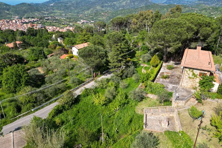Casa Mandrazze: fotografia dell’agenzia 24