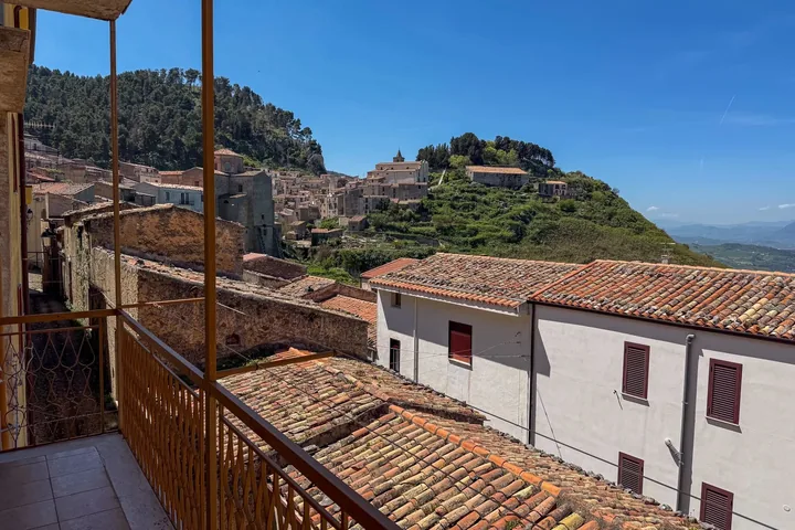 Casa Pino: fotografia dell’agenzia 1