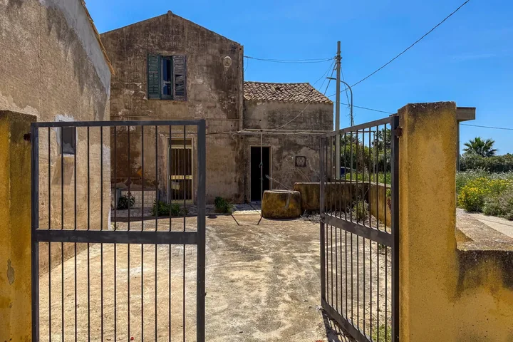 Casa Isolotto: fotografia dell’agenzia 1