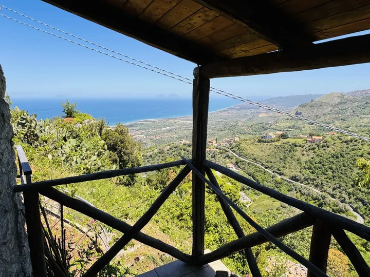 Villa Antonello: fotografia dell’agenzia 40