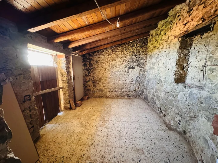 Casetta Chiara: fotografia dell’agenzia 18