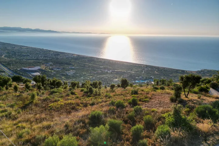 Plot Angela- Cefalù: fotografia dell’agenzia 13