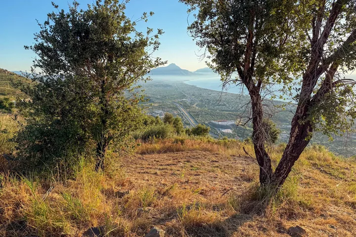 Plot Angela- Cefalù: fotografia dell’agenzia 17