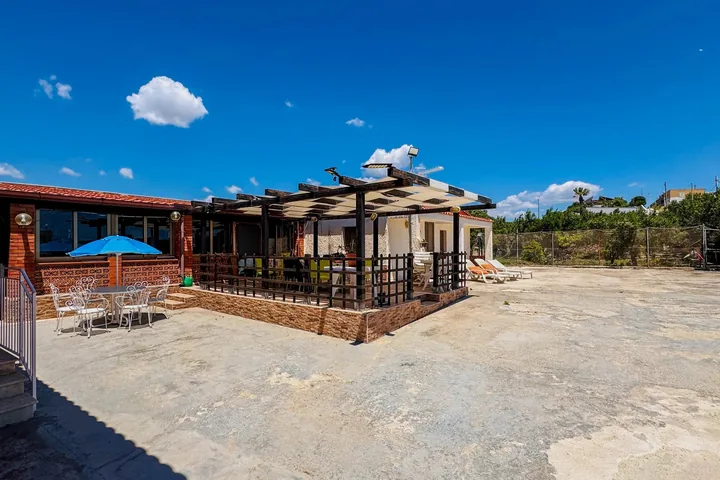 Villa Antonella: fotografia dell’agenzia 37