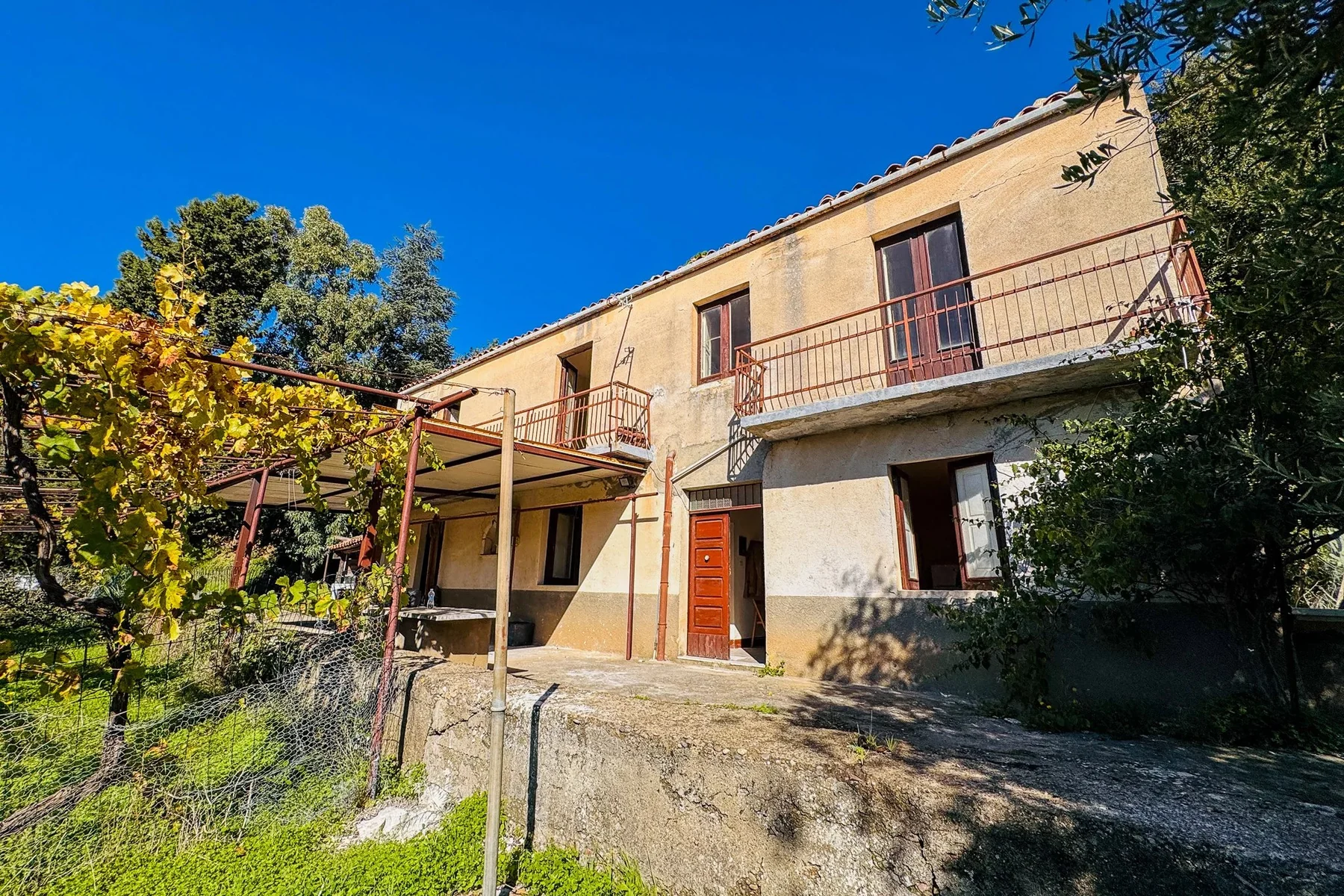 Casa Franco: fotografia dell’agenzia 1