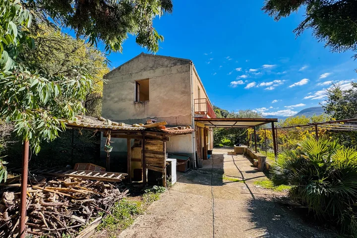 Casa Franco: fotografia dell’agenzia 25