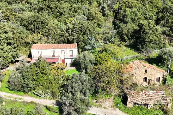 Casa Franco: fotografia dell’agenzia 3