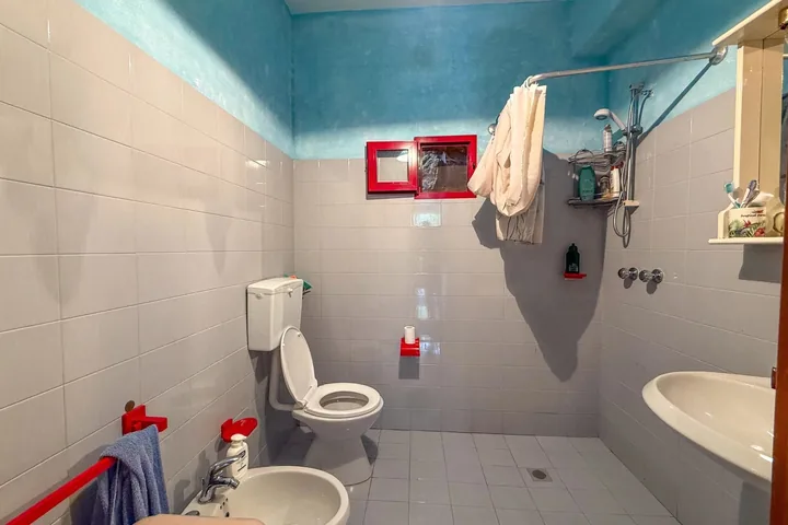 Casa Francesco: fotografia dell’agenzia 28