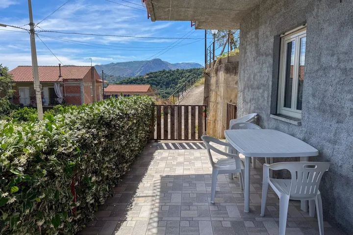 Casa Francesco: fotografia dell’agenzia 54