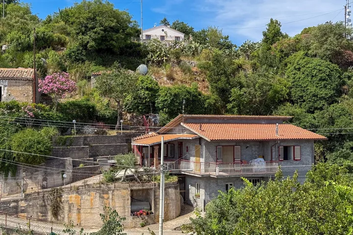 Casa Francesco: fotografia dell’agenzia 51