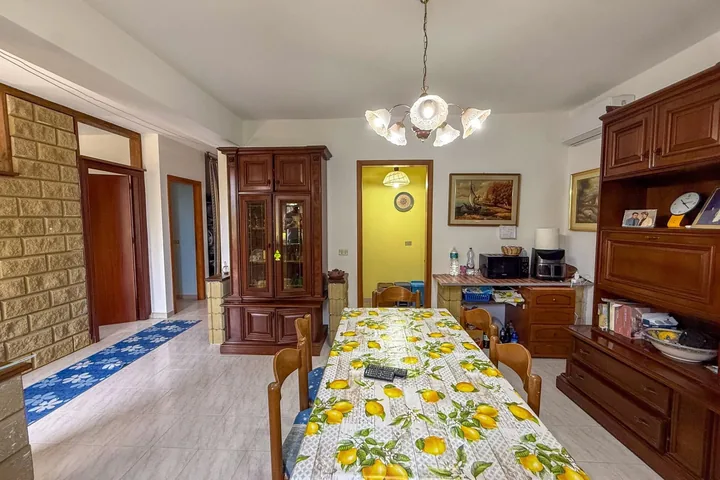 Casa Francesco: fotografia dell’agenzia 13