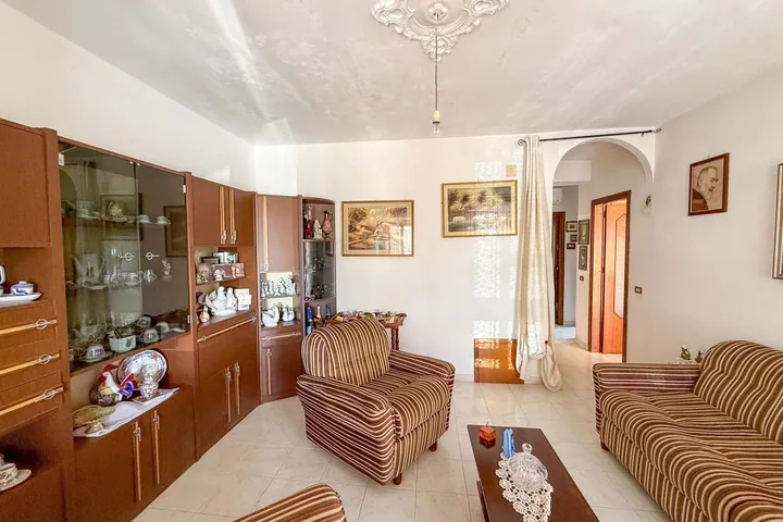 Casa Francesco: fotografia dell’agenzia 23