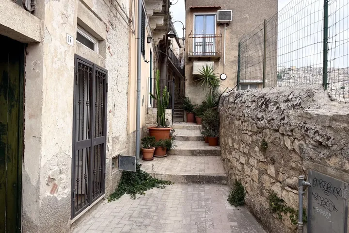 Casa Giovanni: fotografia dell’agenzia 7