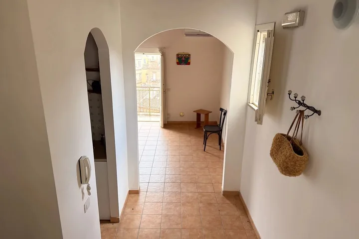 Casa Giovanni: fotografia dell’agenzia 27