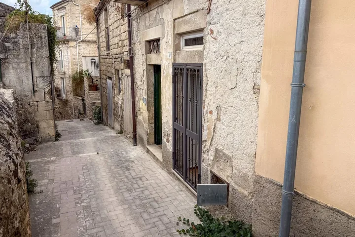 Casa Giovanni: fotografia dell’agenzia 10