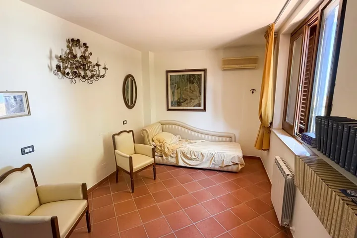 Villa Nancy: fotografia dell’agenzia 21